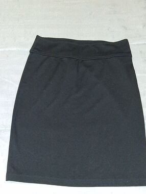 Popular Basics Black Pencil Skirt